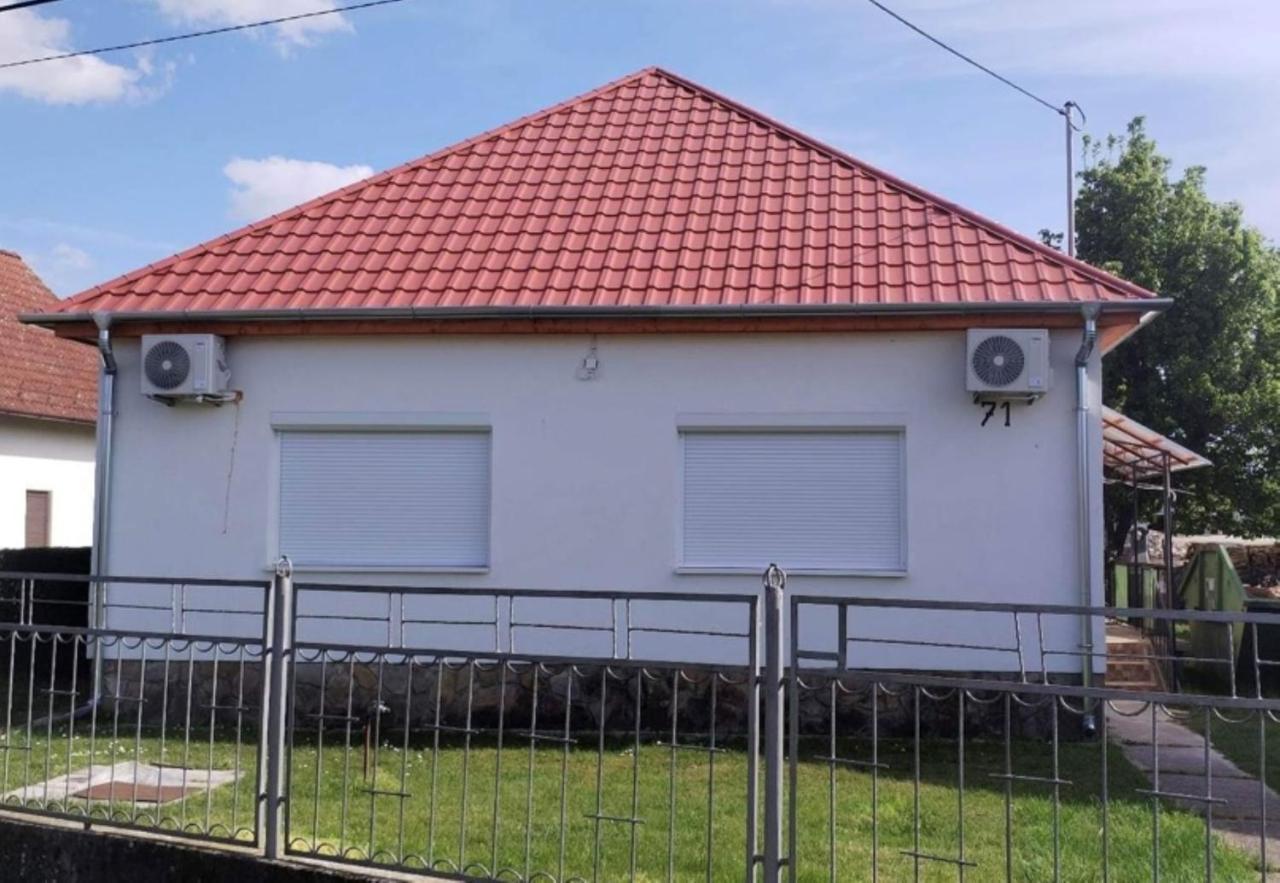 Valentina Apartman Balatonmáriafürdő Zewnętrze zdjęcie